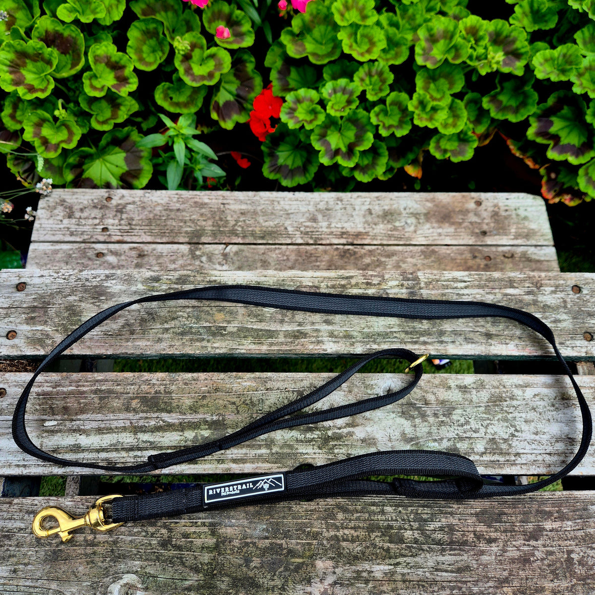 Grippy Double handled Lead!